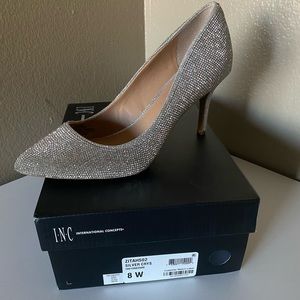 INC Embellished Pointed Toe Pumps - 8W